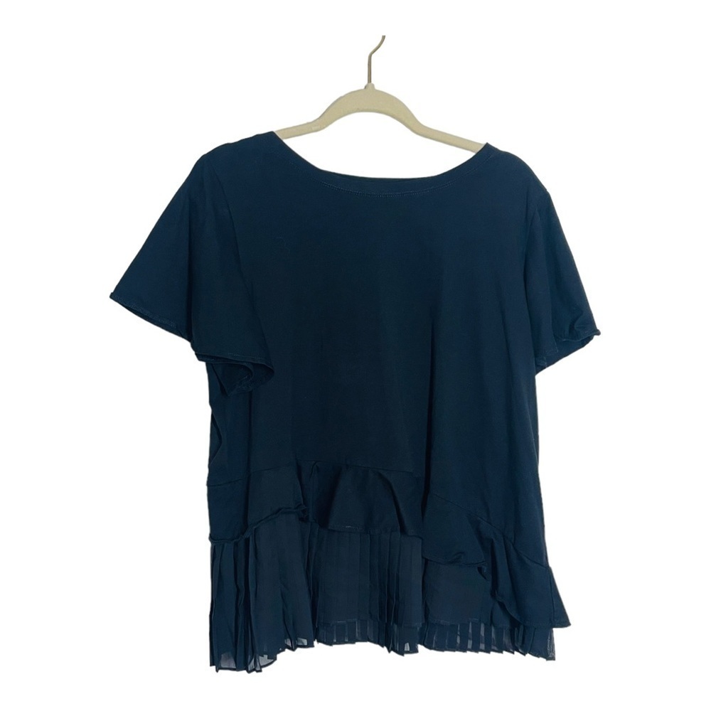 Eloquii black dressy top with pleated hem